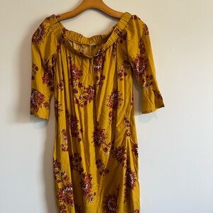 Old Navy Yellow Pleated Off-the-Shoulder Sundress